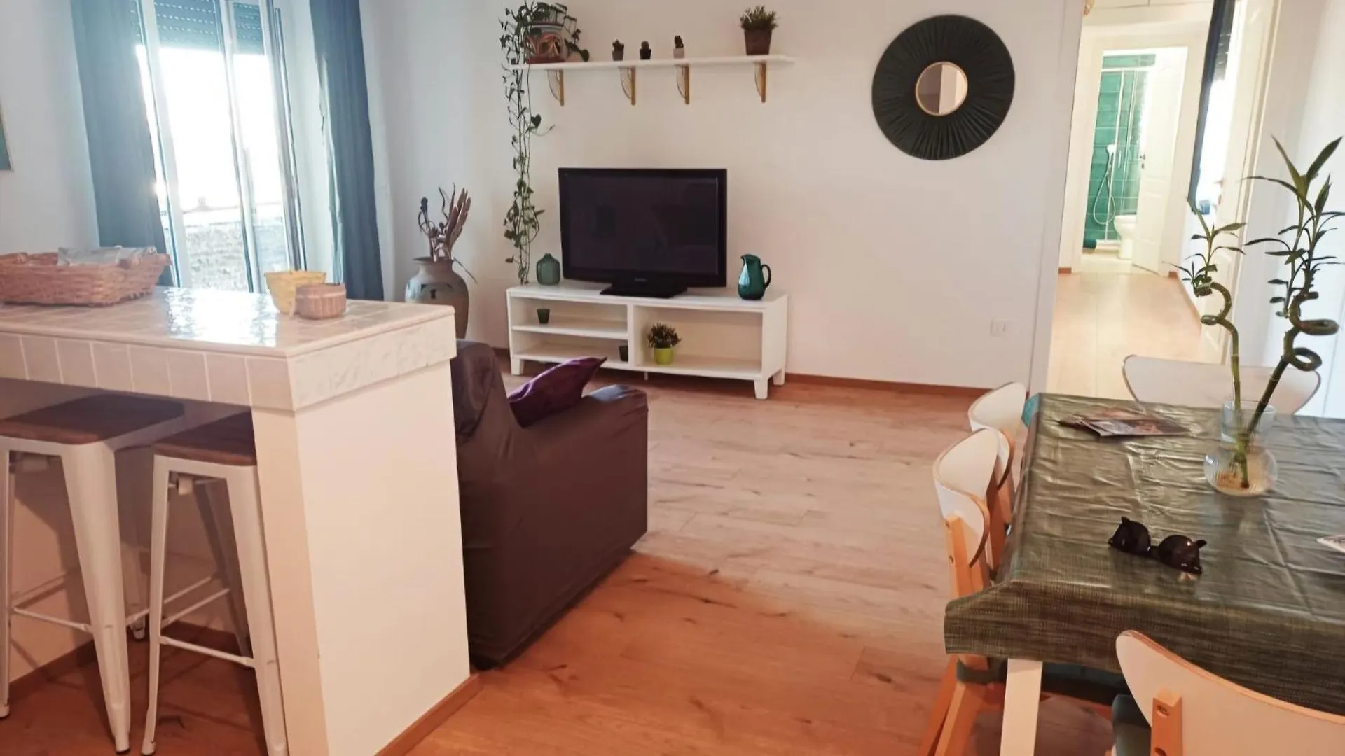 Vesuvio&Partenope Naples Apartment