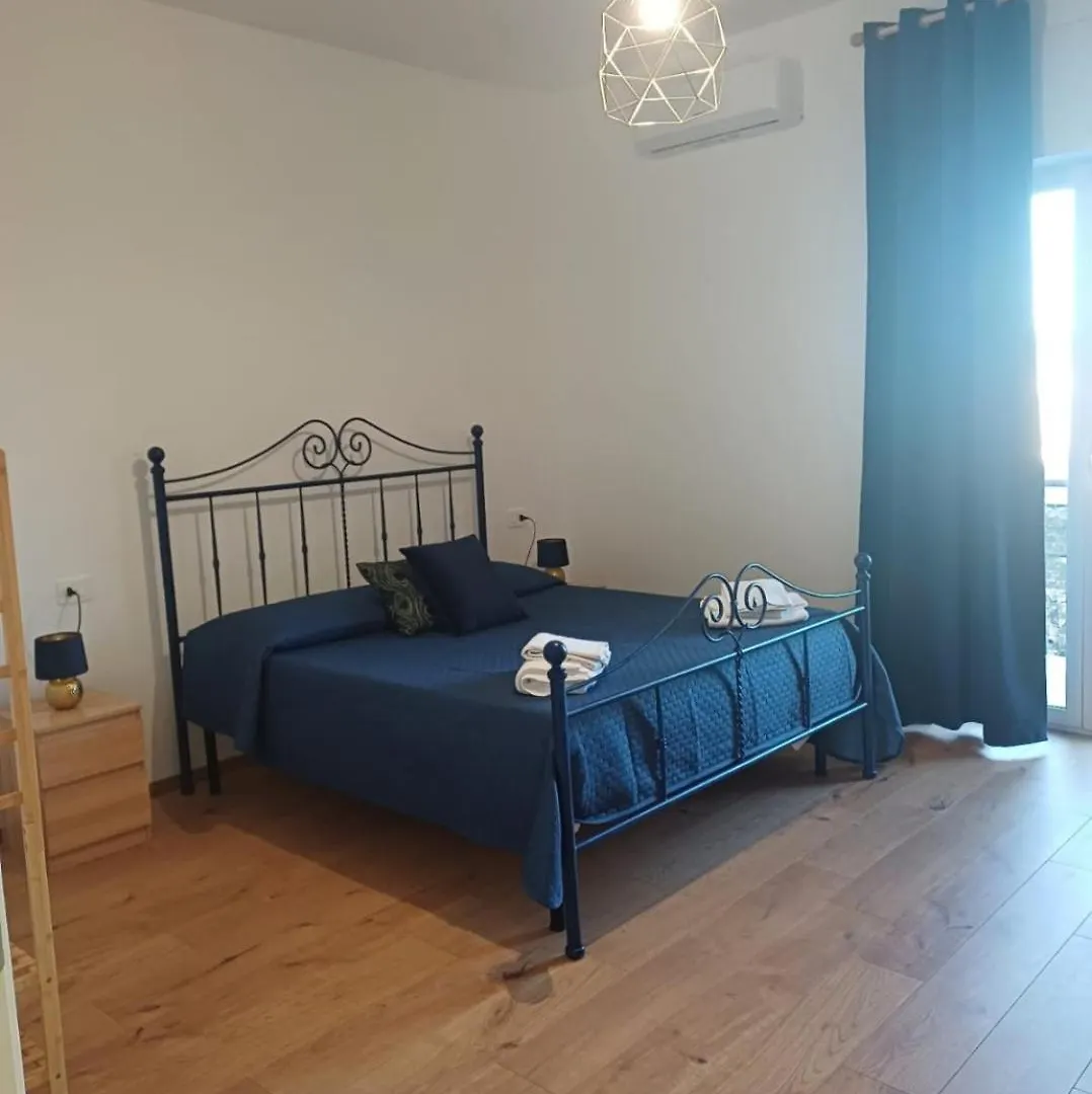 Apartment Vesuvio&Partenope Naples
